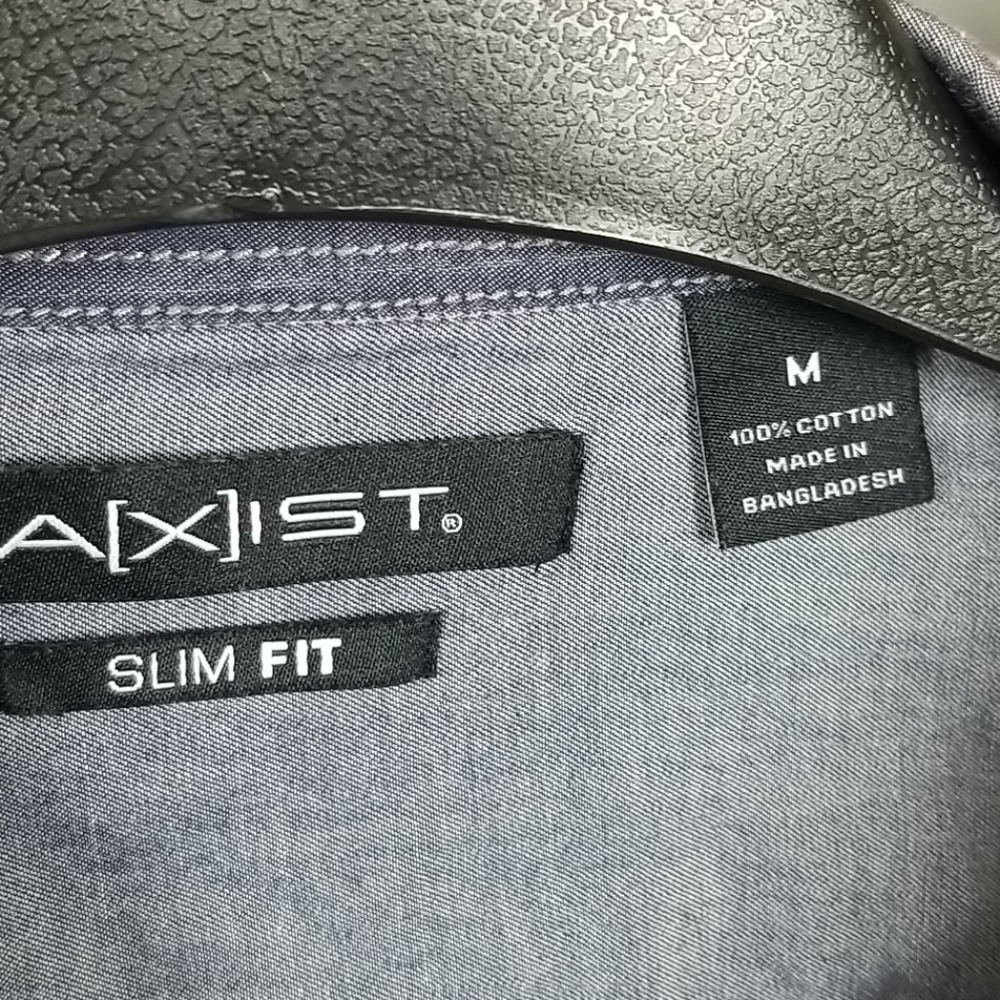 Axist Button Down - Picture 4 of 4